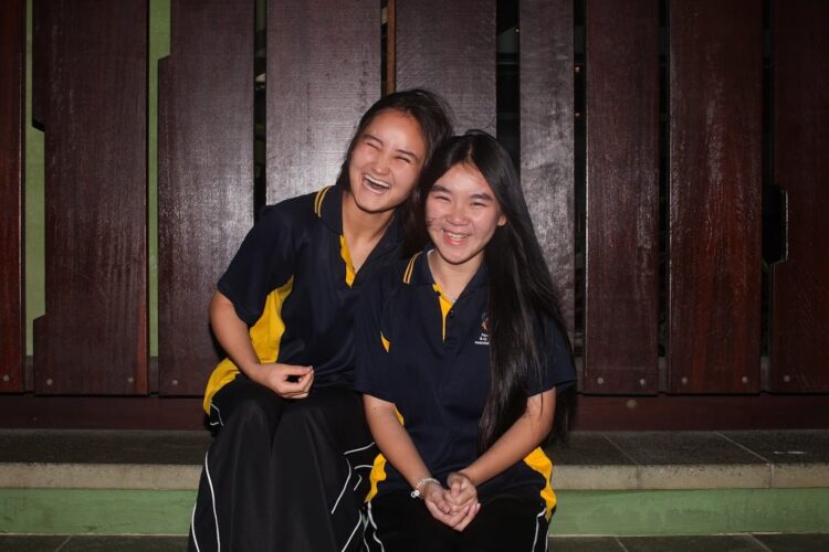 Fareeba Akbari & Namvane Phankhounnivongsa